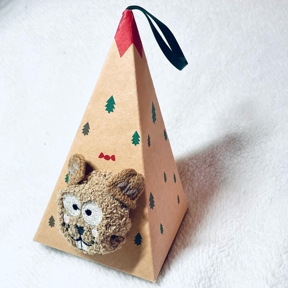 NWT LITTLE GIRL and BEAVER Gift Socks - 3D Fluffy Thick Warm Winter Socks M 5-10 - Picture 14 of 15